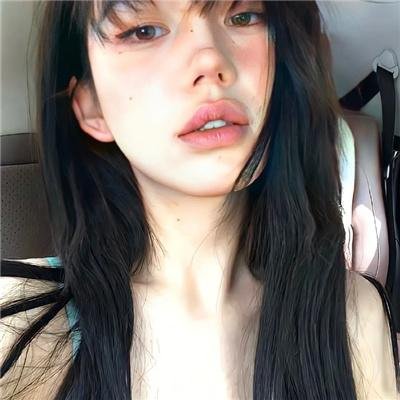 坡道上的红屋顶
